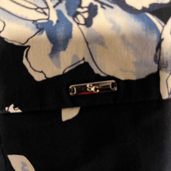 SC & Co Skort Pull-on Womens Medium Blue Floral Pockets Stretch Tummy Control - Picture 5 of 14